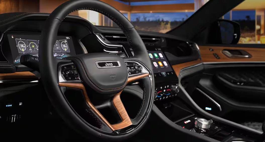 2025 Jeep Grand Cherokee First Row