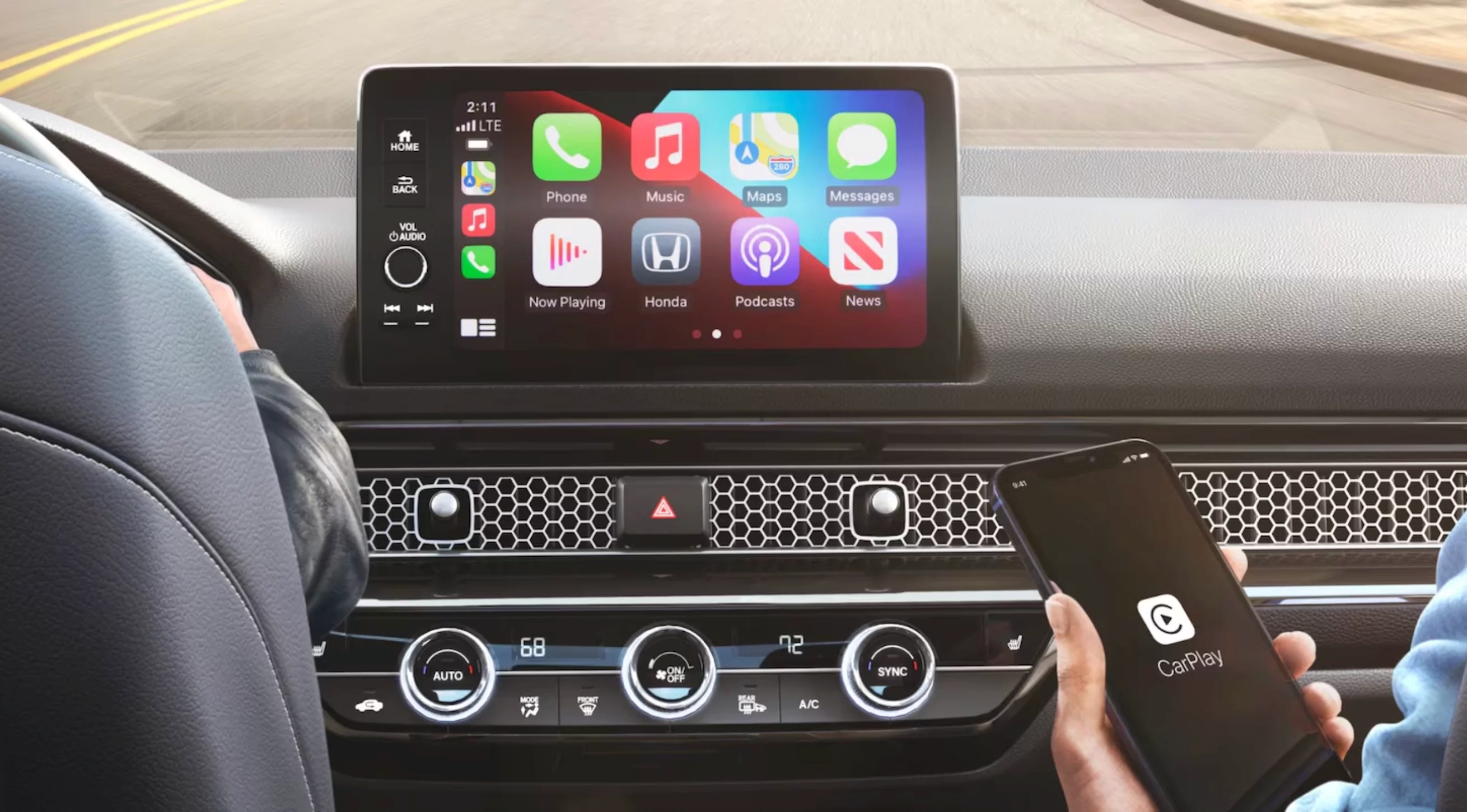 2025 Honda Civic Hatchback Hybrid Screen