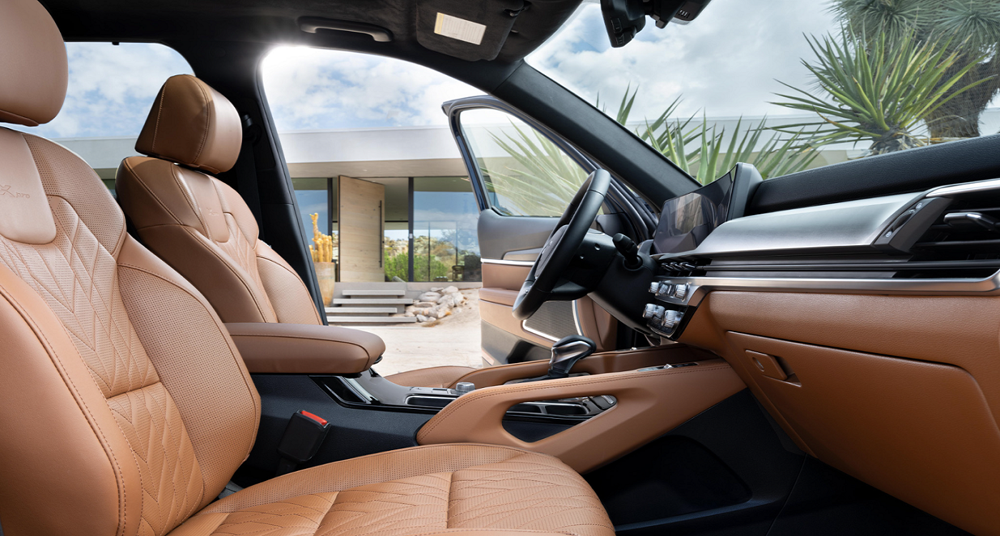 2025 Kia Telluride Front Cabin