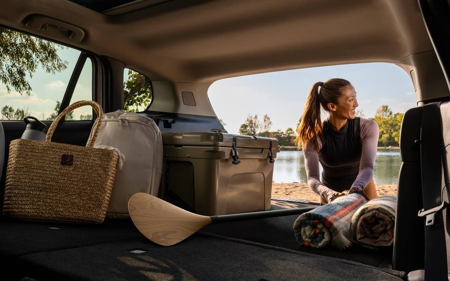 2025 MAZDA CX-50 Hybrid Back Row