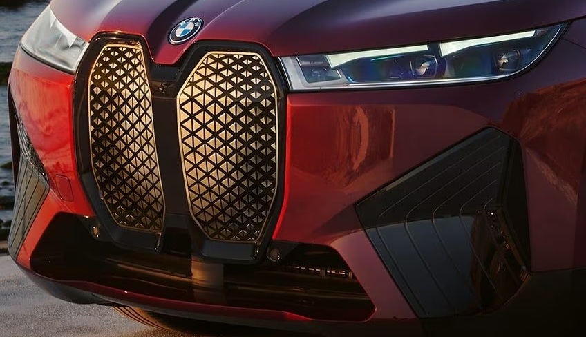 2025 BMW iX Grille