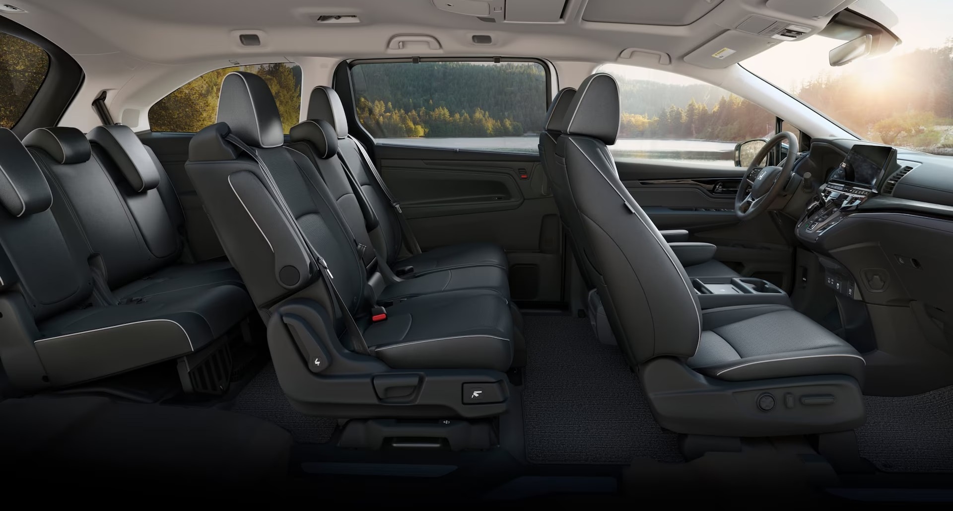 2025 Honda Odyssey Seating