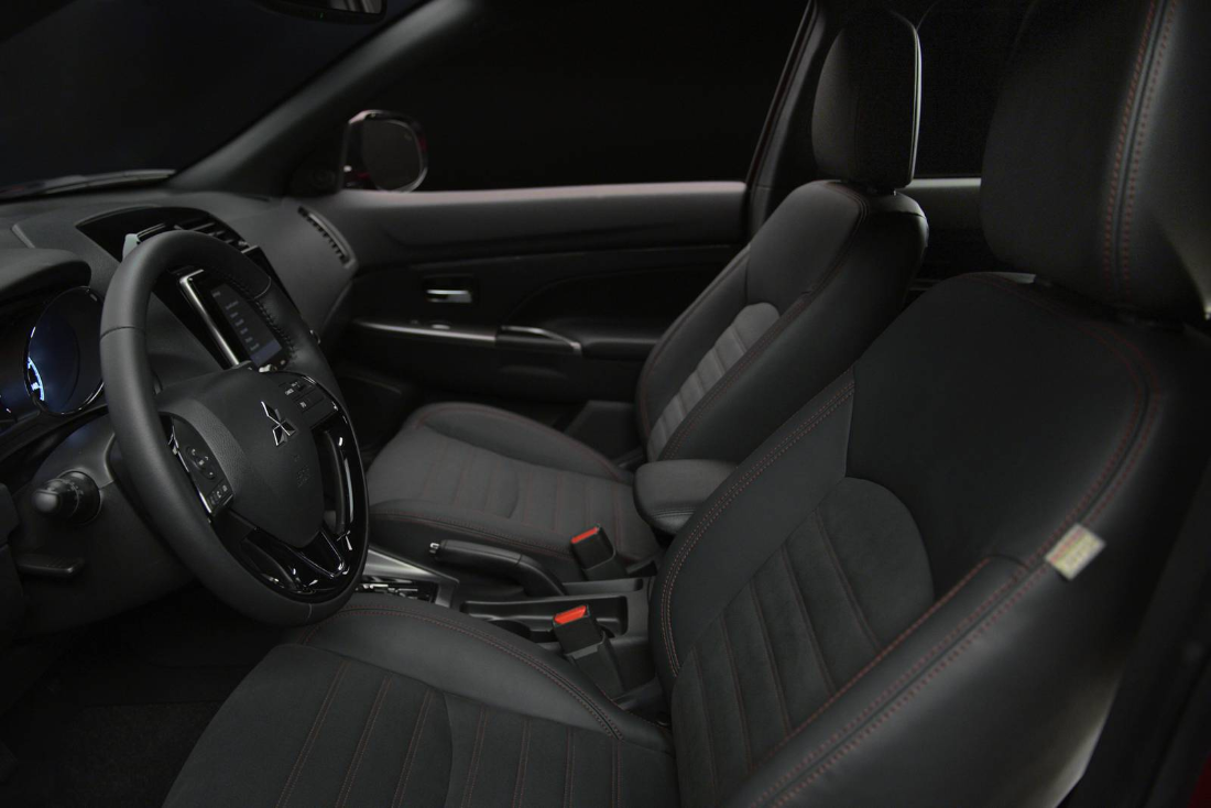2024 Mitsubishi Outlander Sport Seating