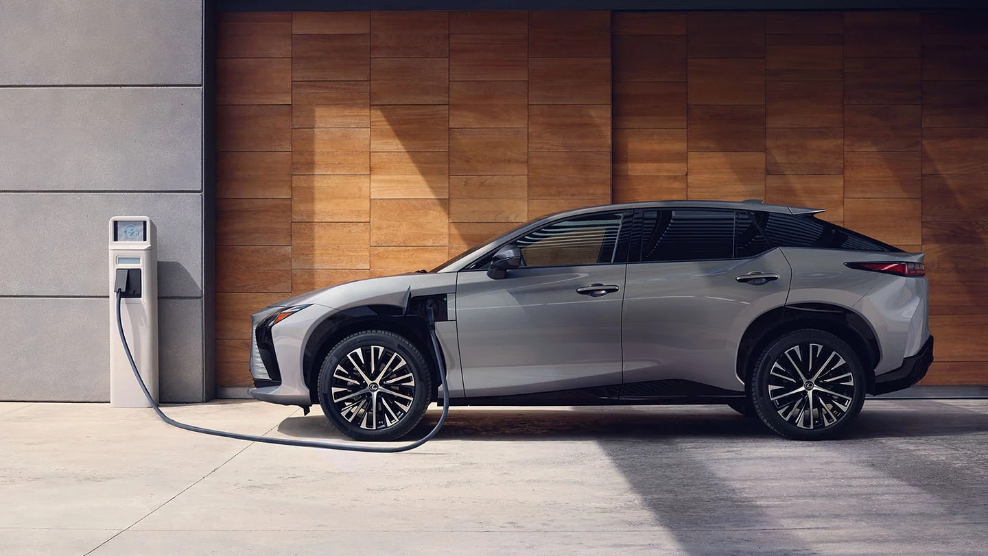 En la familia de los RZ, son los RZ 450e 2025 los modelos con más autonomía.