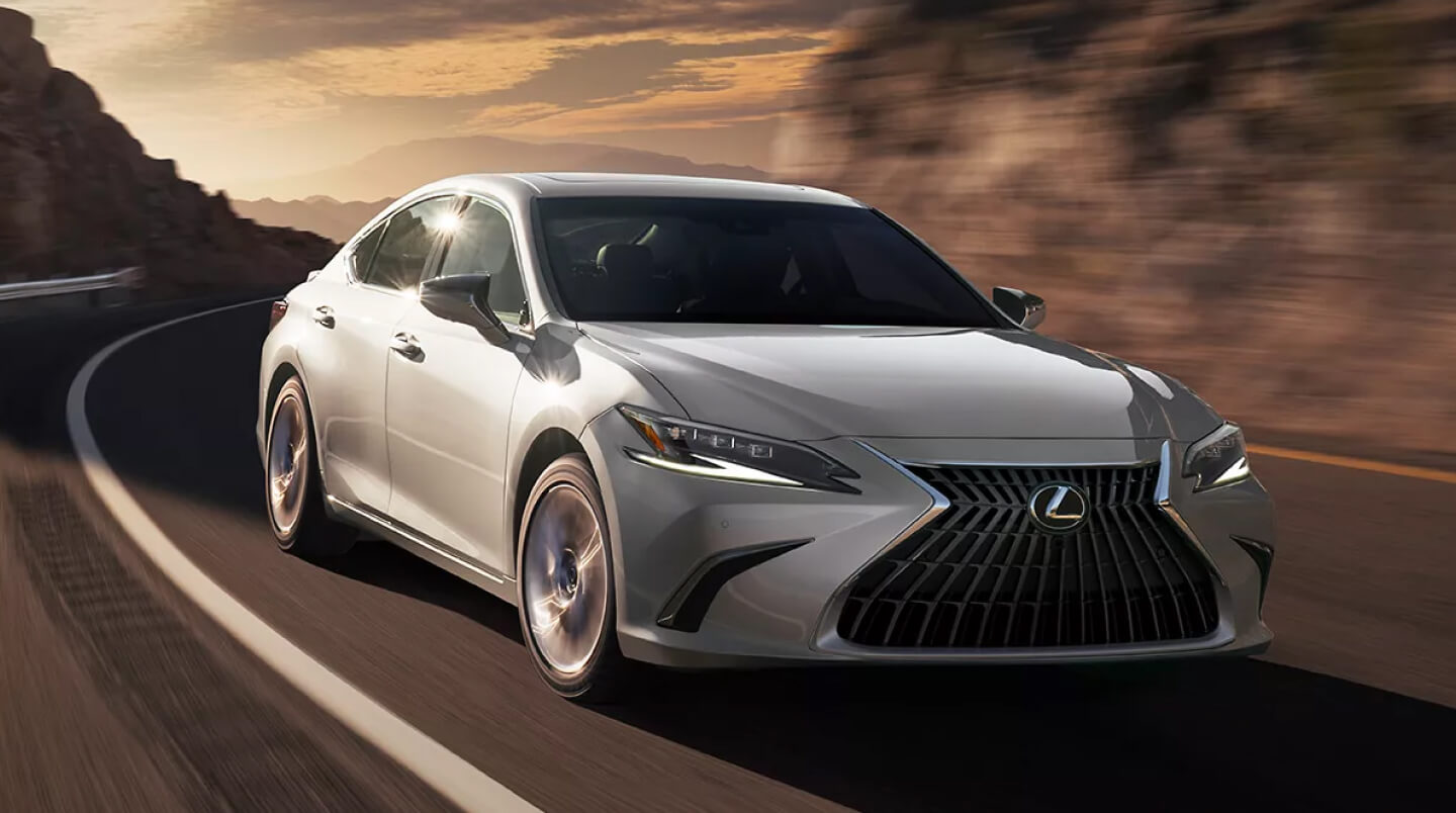 Lexus ES 300h Lease Deals, Powertrain, & Options