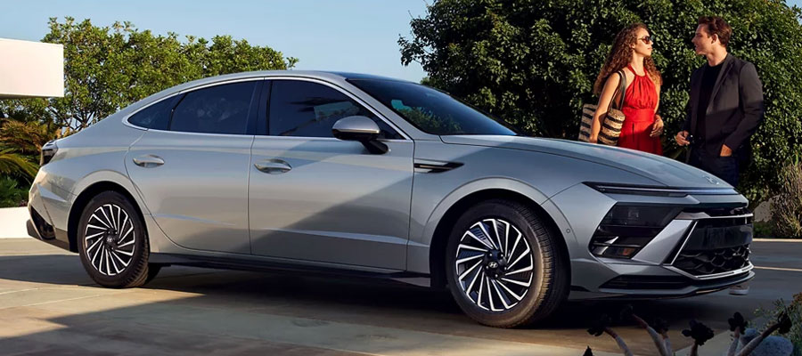 2025 Hyundai Sonata Hybrid