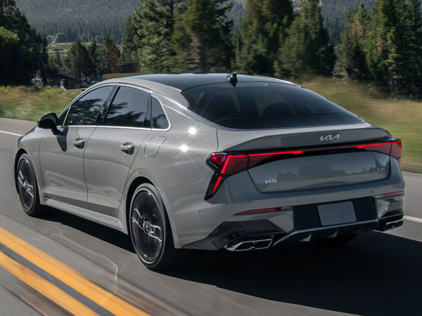 2025 Kia K5 Rear Angle