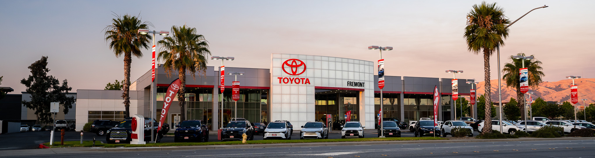 Fremont Toyota - Toyota Dealership in Fremont Toyota