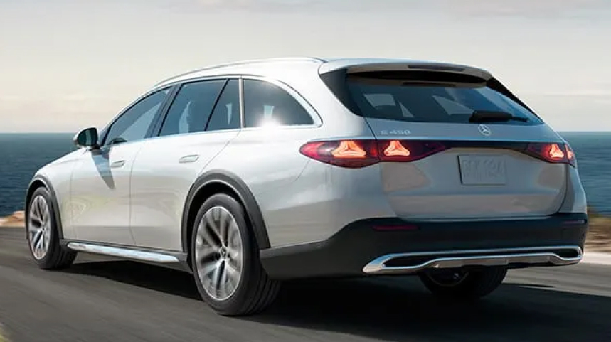 Mercedes-Benz Vehicle