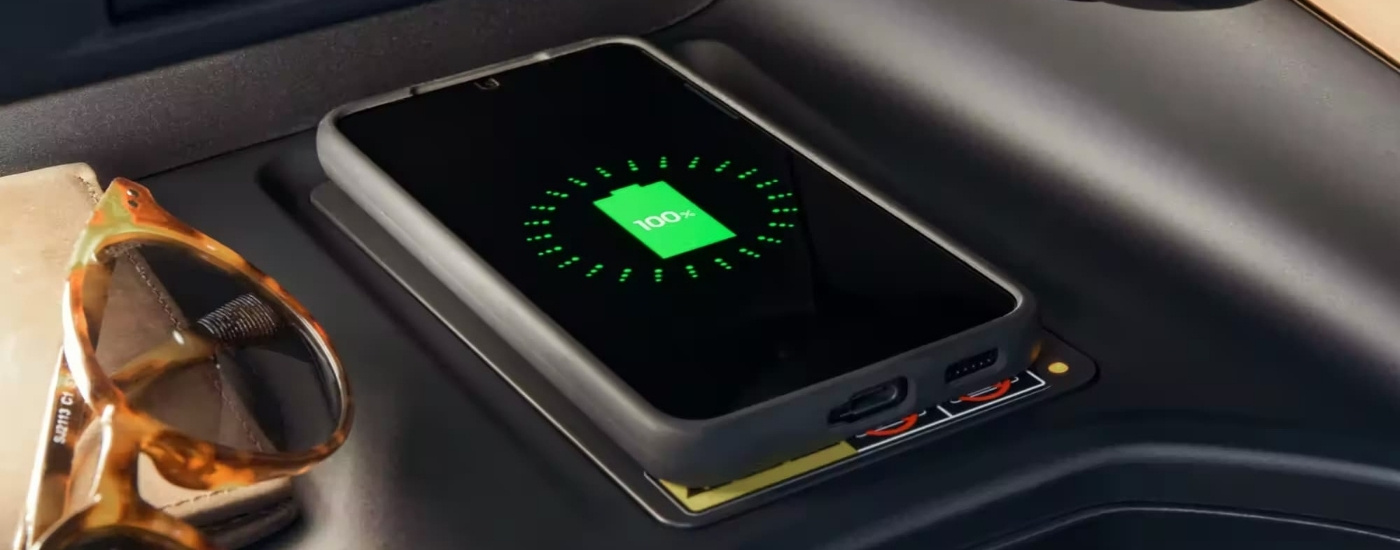 Phone charging in a 2024 Toyota Grand Highlander for sale near San Antonio