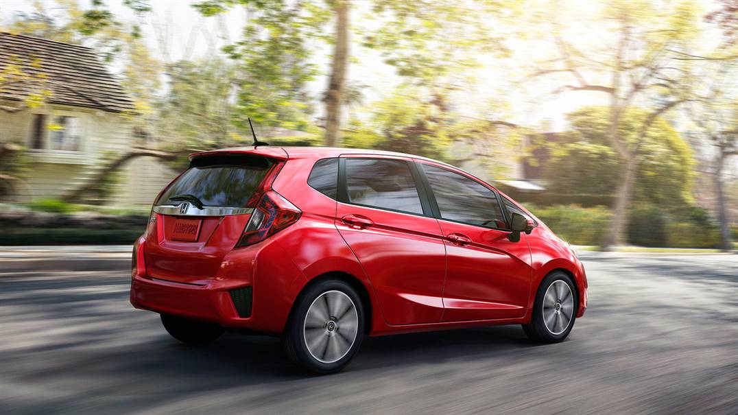  2016 Honda Fit vs. 2016 Toyota Yaris near Laurel, MD