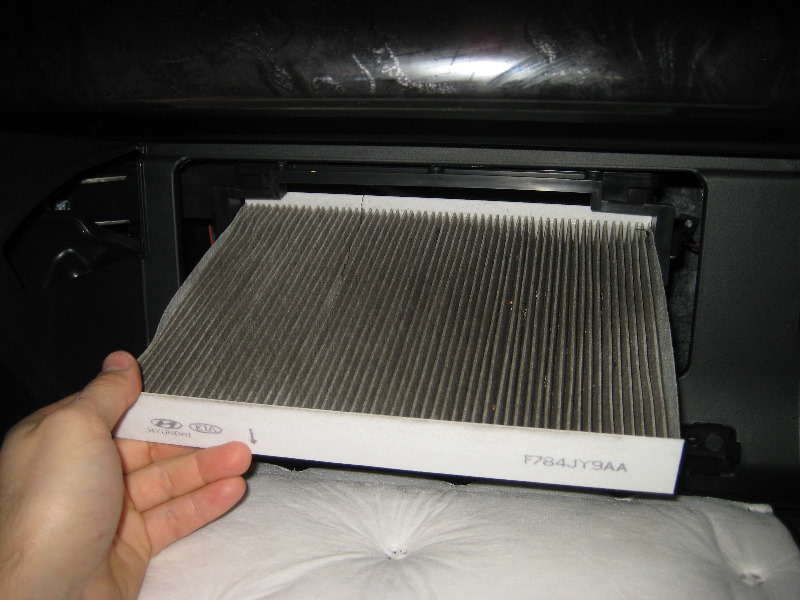 Filter Pad behind glove box? Kia Forum