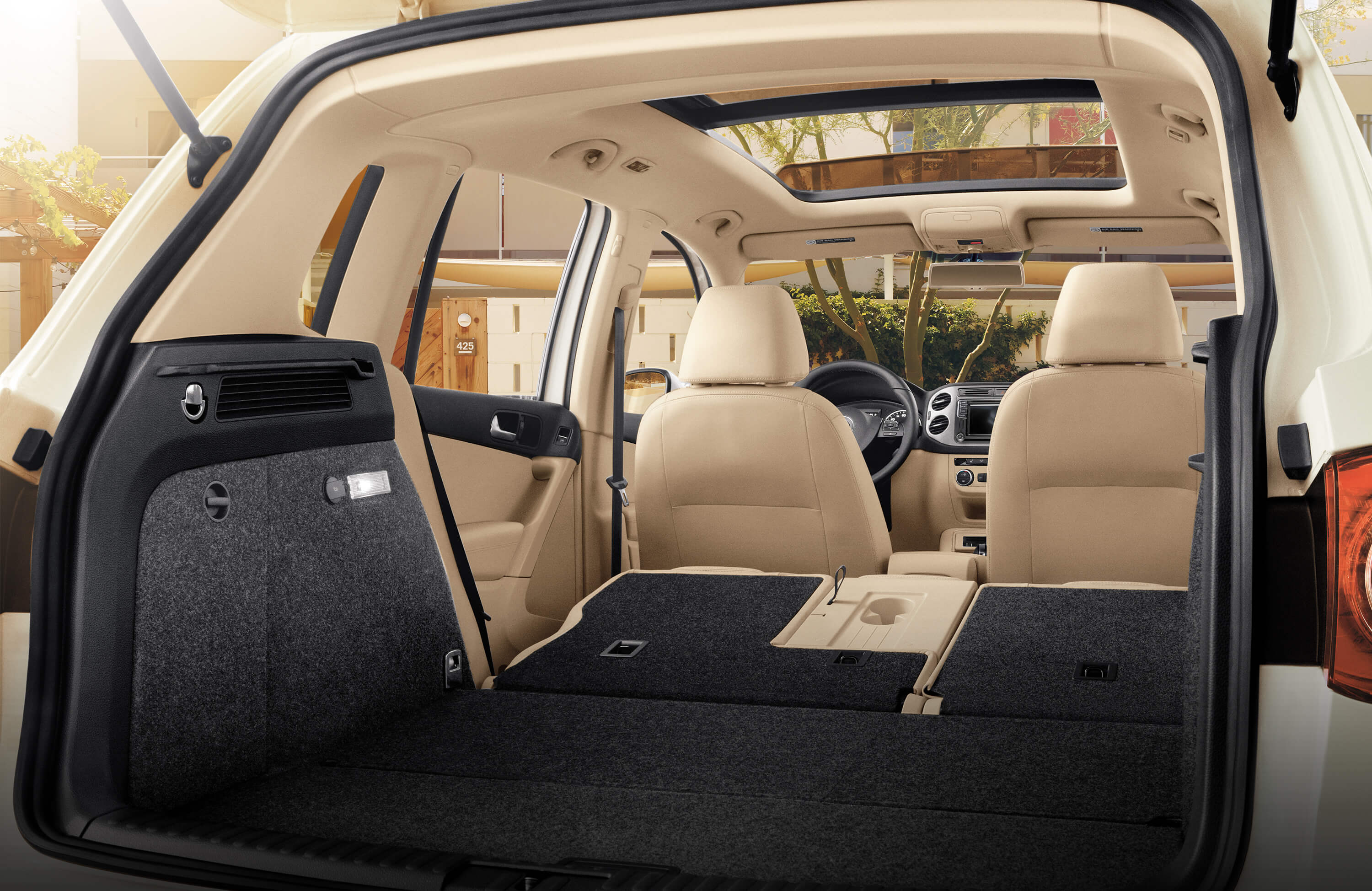 VW Tiguan 40/20/40 Fold-Flat Rear Seats