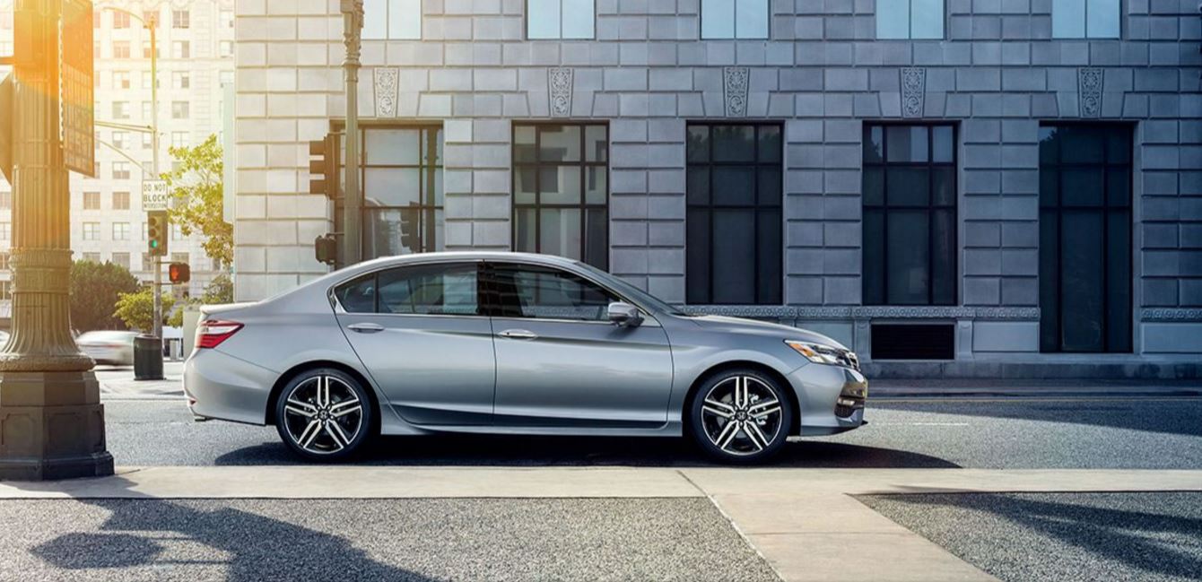 2017 Honda Accord vs 2017 Hyundai Sonata near Washington, DC