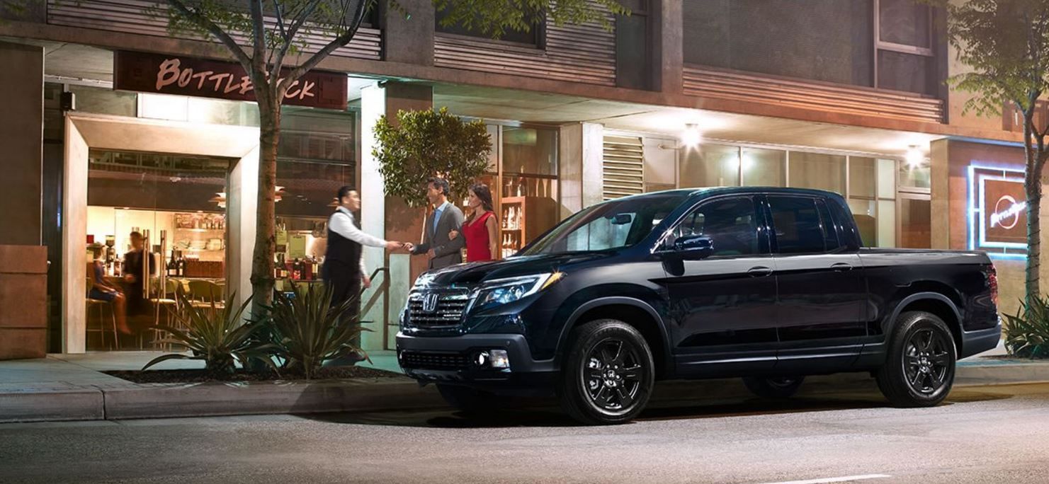 2017 Honda Ridgeline vs 2017 Toyota Tacoma near Washington, DC