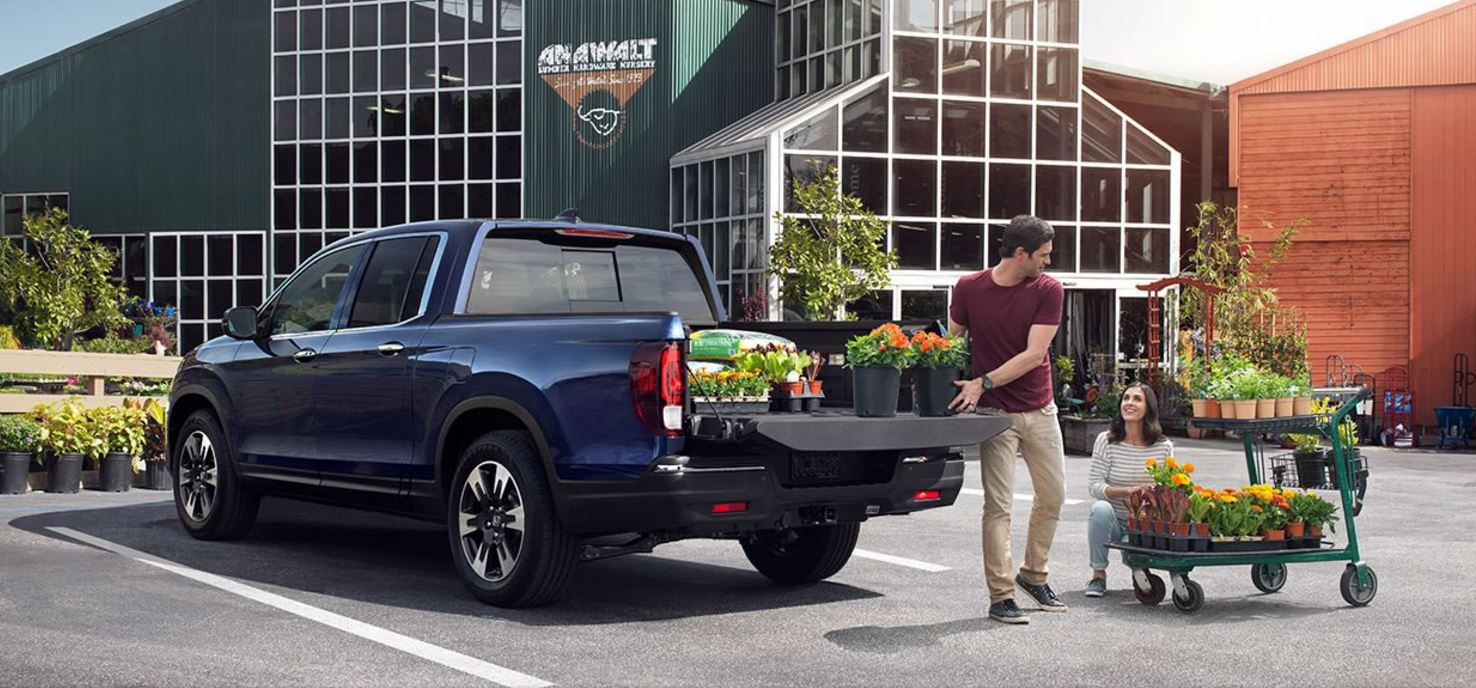 Honda Ridgeline Dual-Action Tailgate