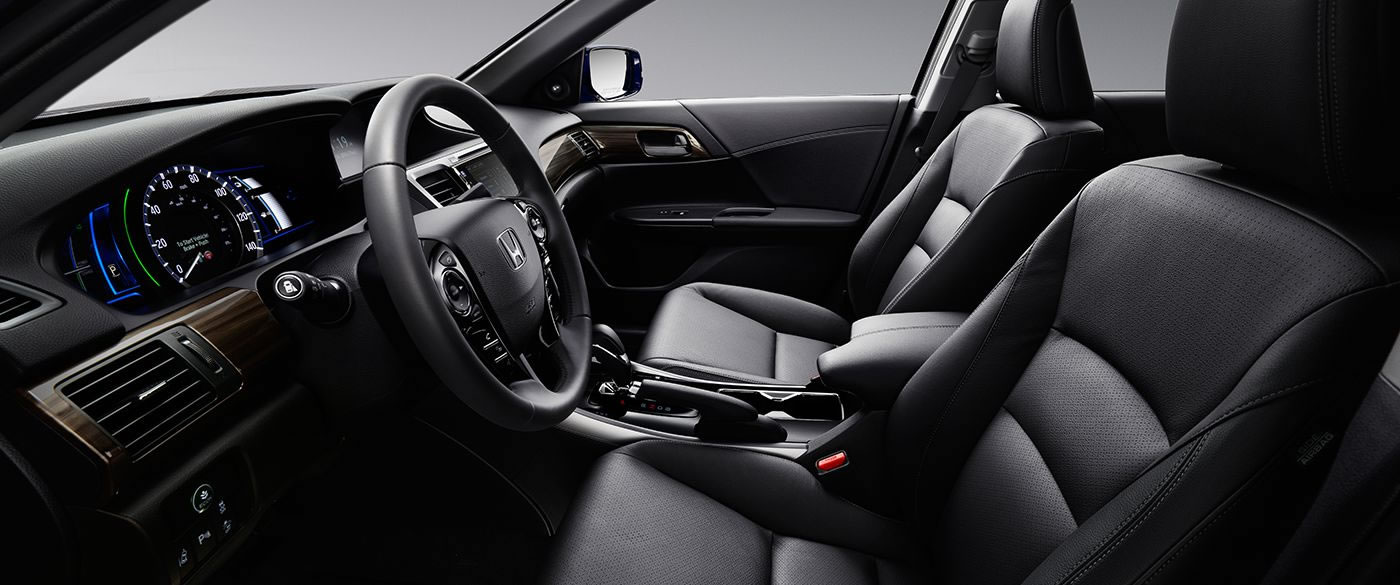 Relax in the Accord Hybrid Cabin 