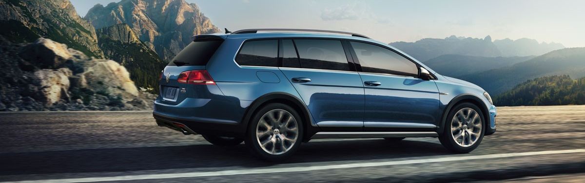 2017 VW Gold Alltrack for Sale in Capitol Heights, MD