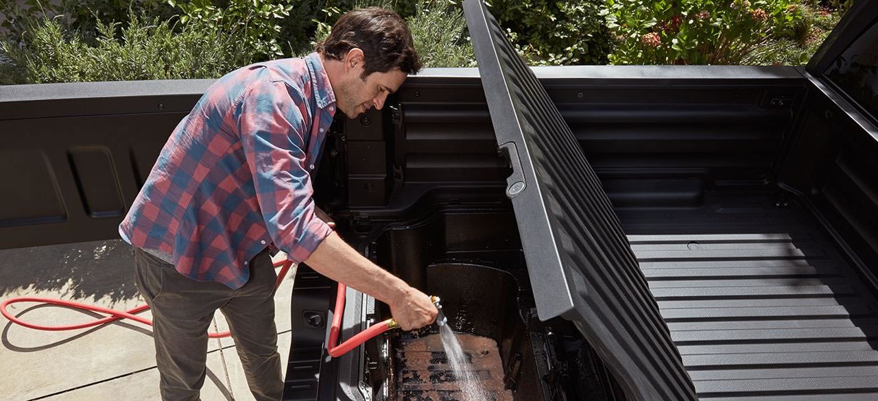 The Ridgeline's In-Bed Trunk®