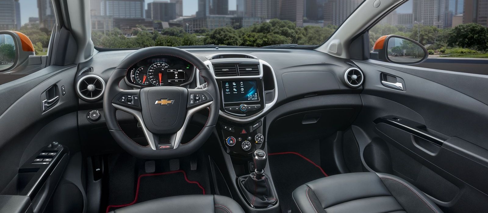 Chevrolet Sonic Owners Manual: Driving on Snow or Ice Chevrolet Sonic Owners Manual: Driving on Snow or Ice