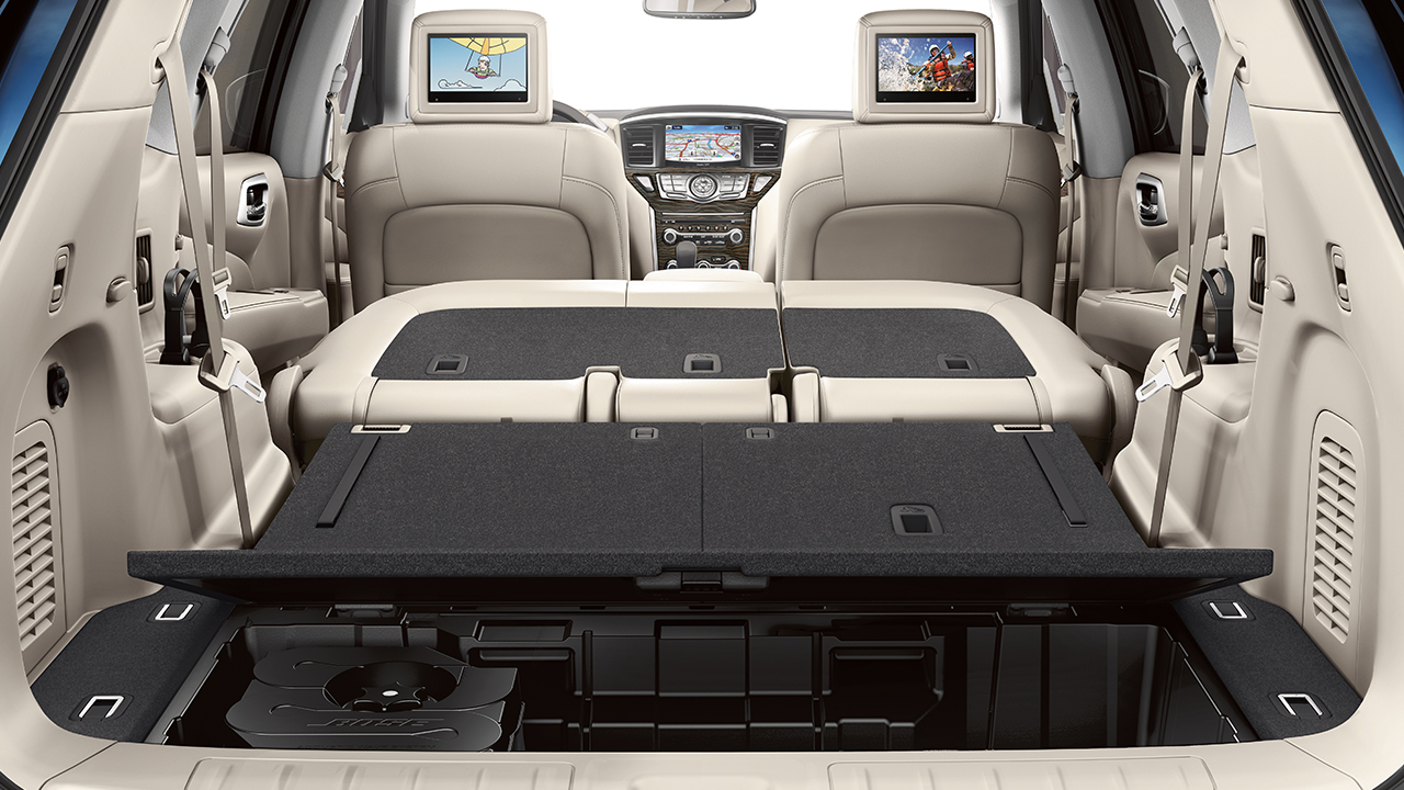 The Roomy, Versatile Interior of the 2017 Pathfinder