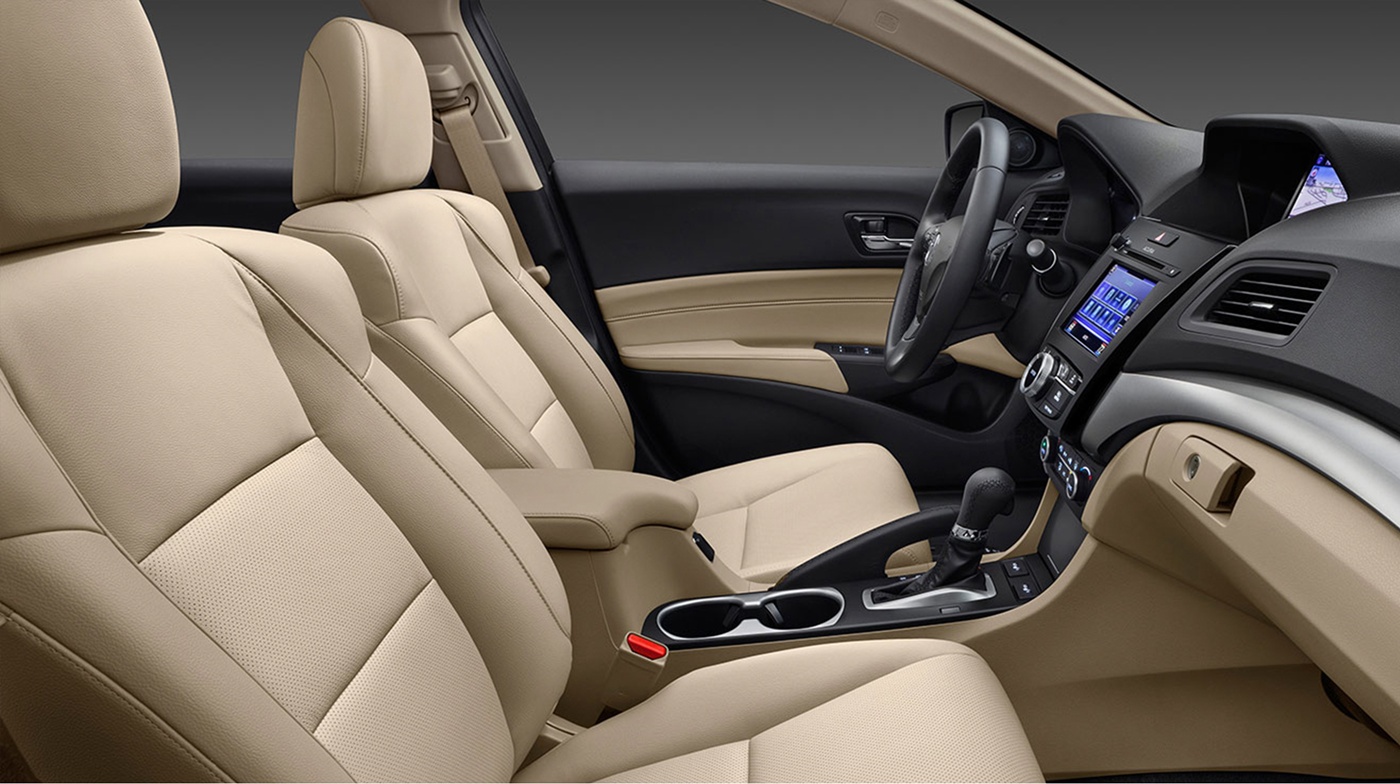 Feel Welcome Every Time You Enter the 2017 ILX!