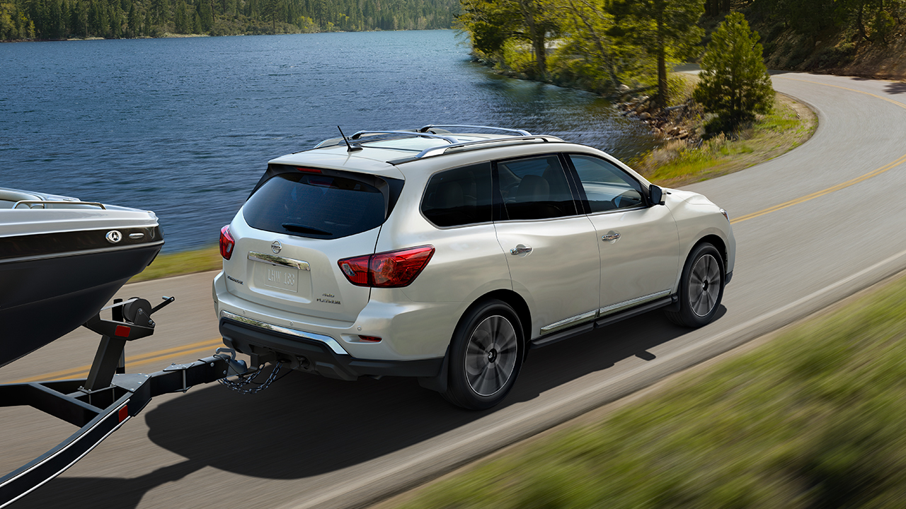 2017 Nissan Pathfinder for Lease in Fredericksburg, VA