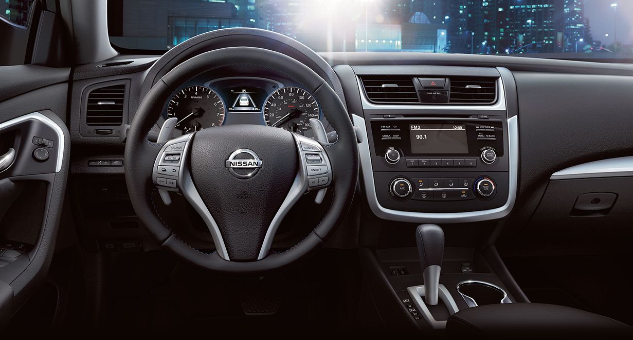 Altima Boasts Bluetooth® Hands-free Phone System®
