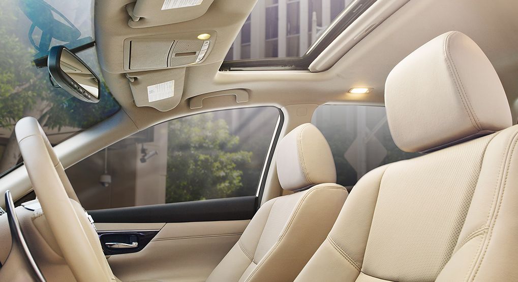 2017 Altima Interior