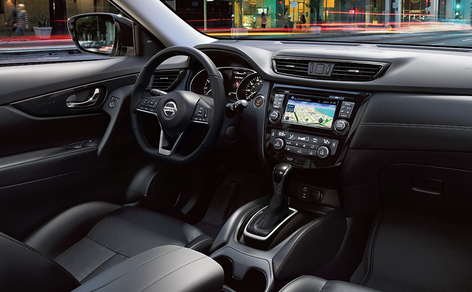 2017 Rogue with Integrated Touchscreen