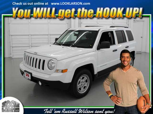 2014 Jeep Patriot near Tacoma at Larson Chrysler Jeep Dodge Ram