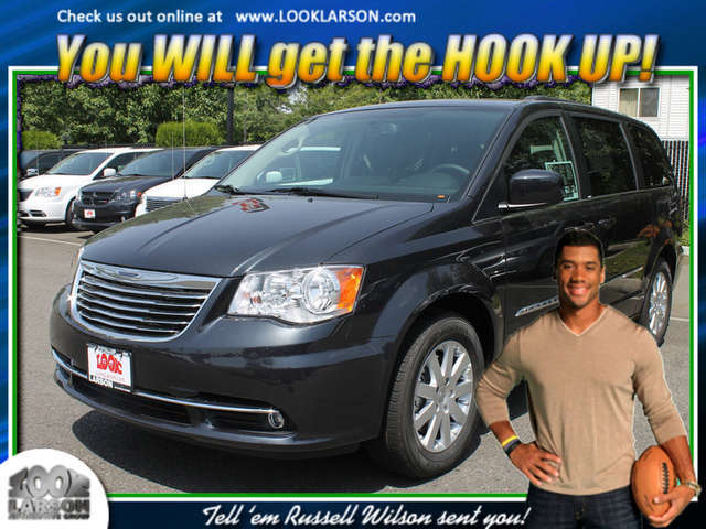 Trim Levels of the 2014 Chrysler Town and Country near Olympia at Larson Chrysler Jeep Dodge Ram