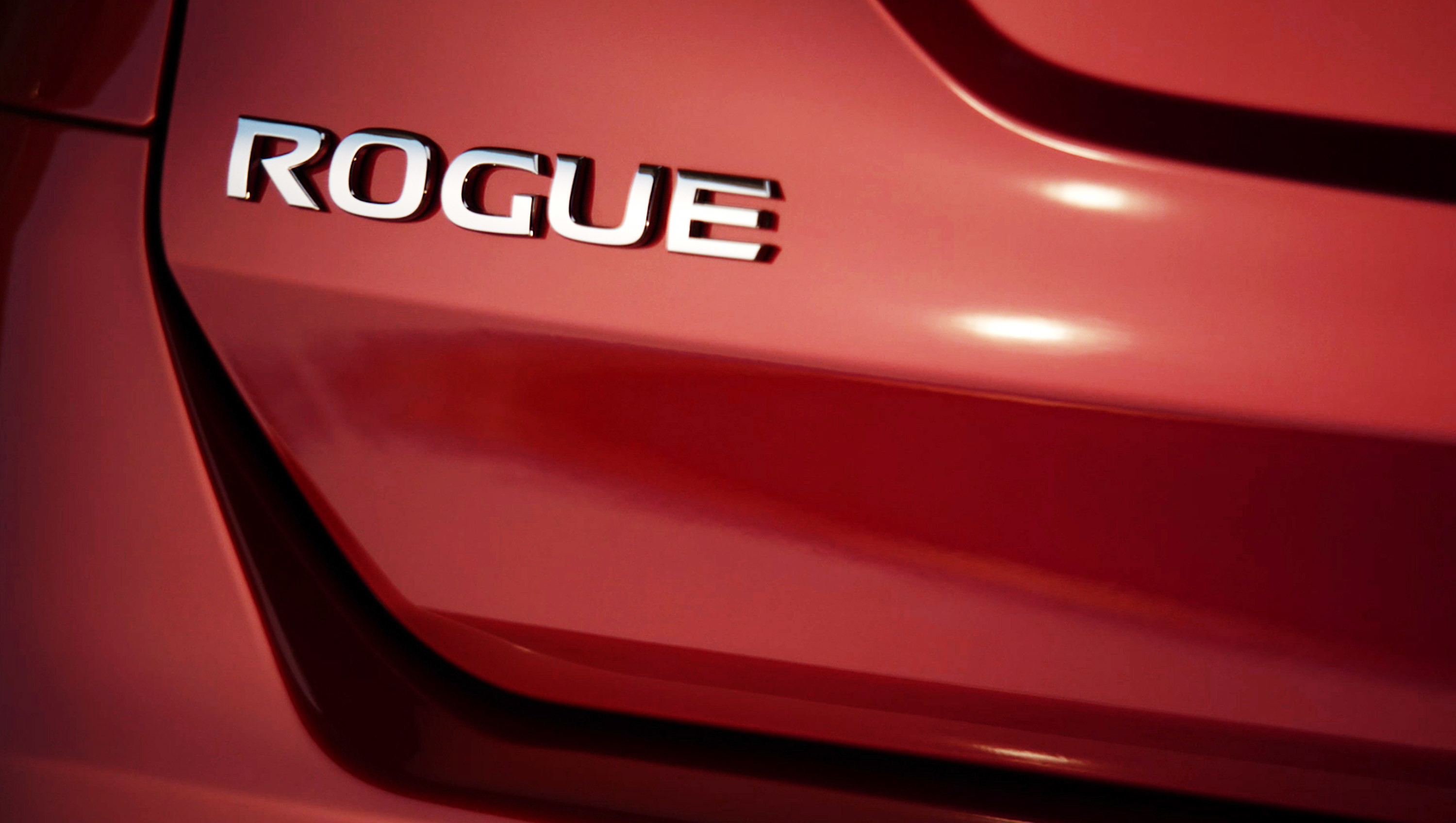 2015 Nissan Rogue exterior emblem
