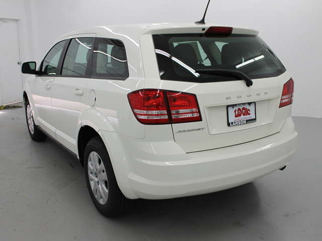 2015 Dodge SUVs near Tacoma at Larson Chrysler Jeep Dodge Ram