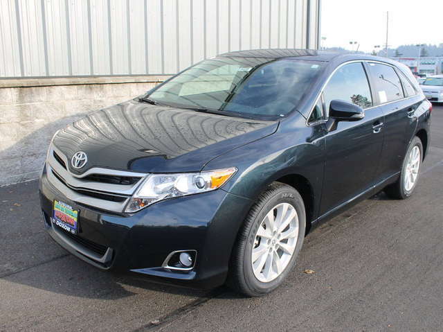 2015 Toyota Crossovers in Auburn at Doxon Toyota