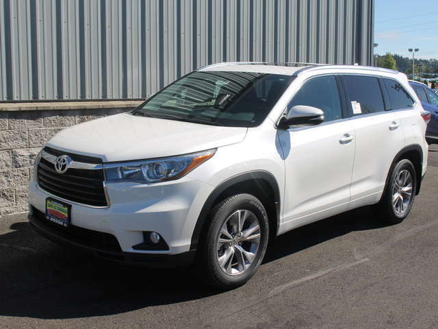 2015 Toyota Dealer in Auburn at Doxon Toyota