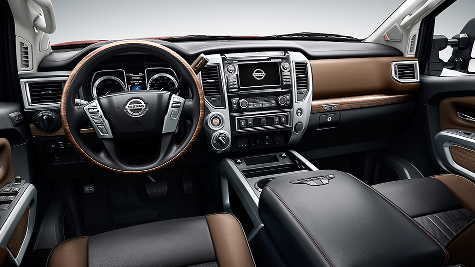 Nissan Titan Interior