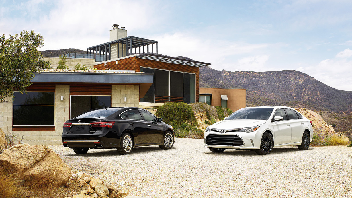 2016 Toyota Avalon for Sale in Auburn at Doxon Toyota