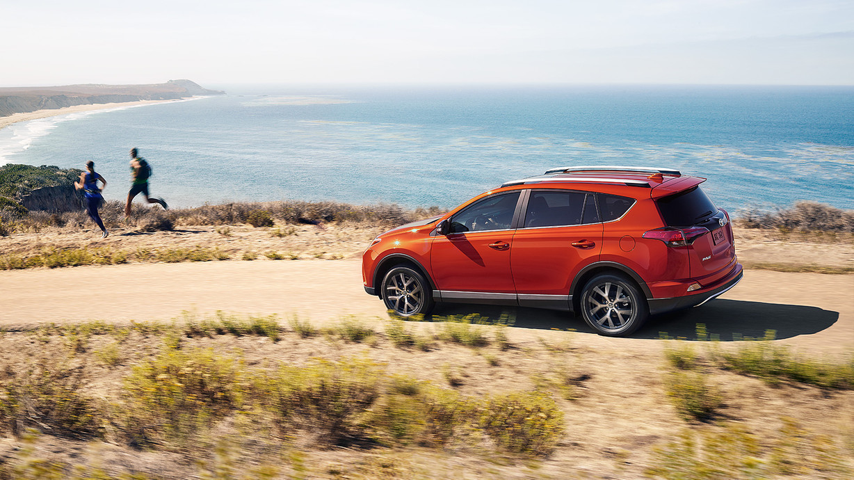 2016 Toyota RAV4 near Tacoma at Doxon Toyota