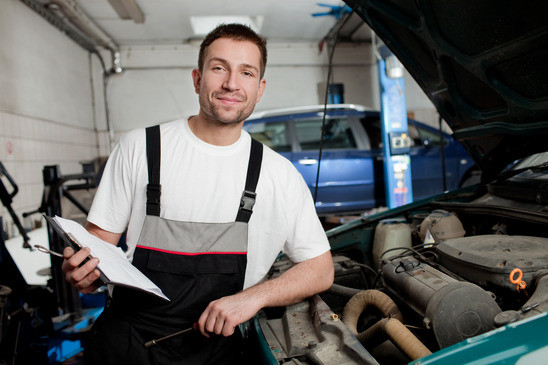 Scheduled Auto Repair in Everett at Del Sol Auto Sales