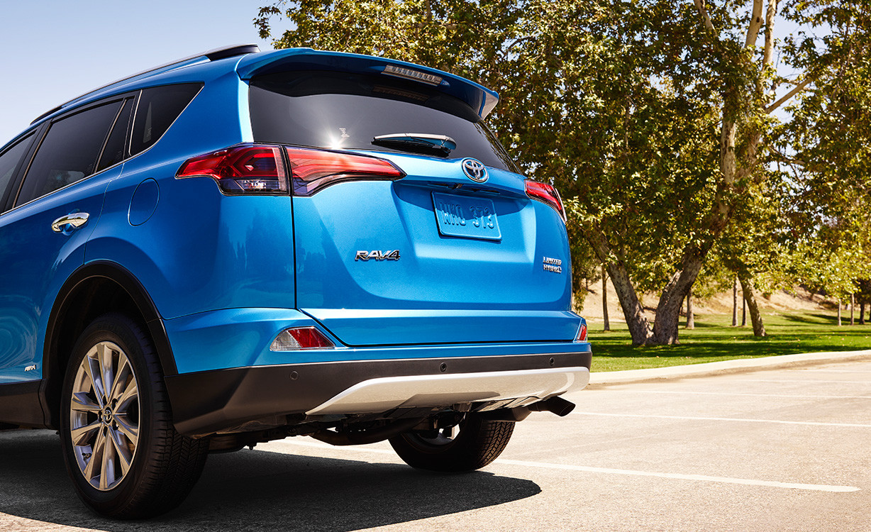 2016 Toyota RAV4 Hybrid near Tacoma at Doxon Toyota