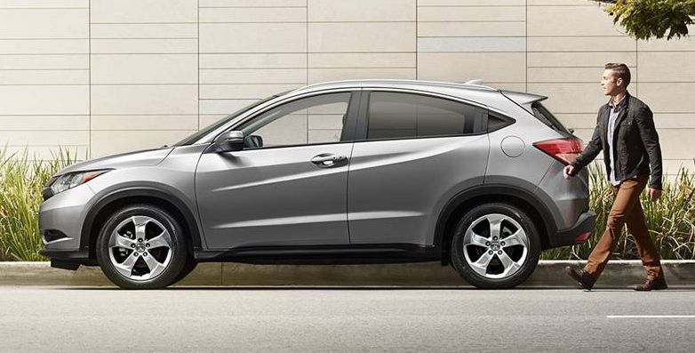 The 2016 Honda HR-V vs the 2016 Fiat 500X near Fort Washington, MD