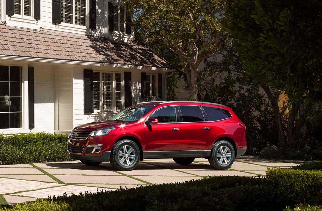 2016 Chevy Traverse vs 2016 Honda Pilot near Fairfax, VA