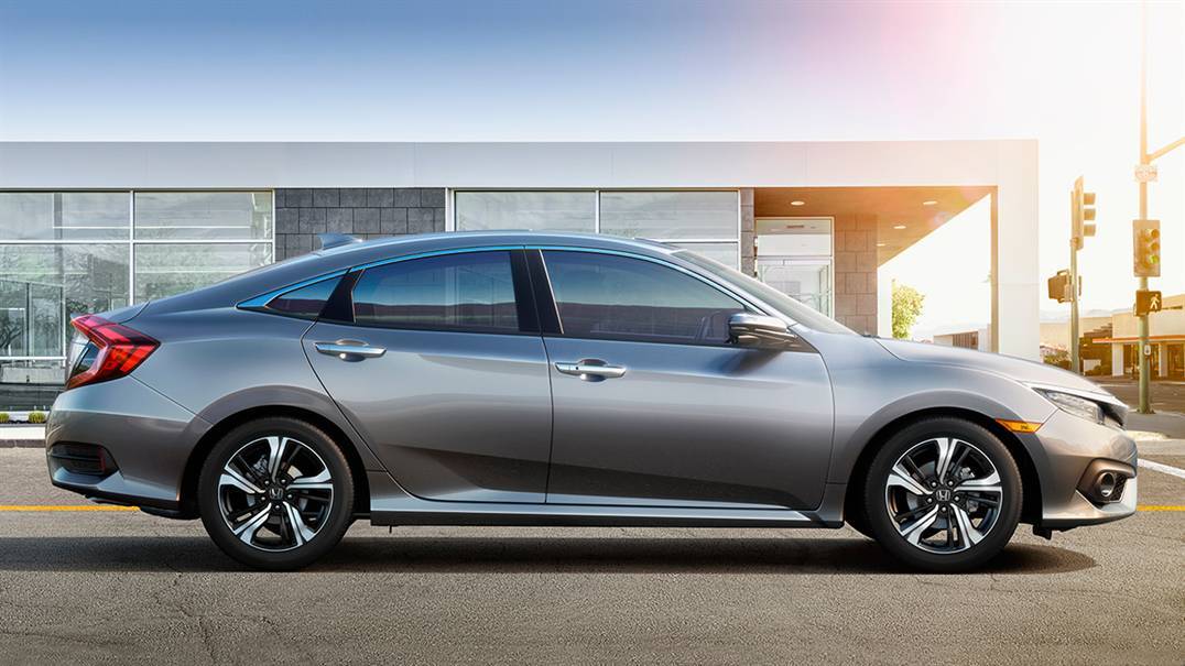 2016 Honda Civic vs 2016 Ford Focus near Washington, DC