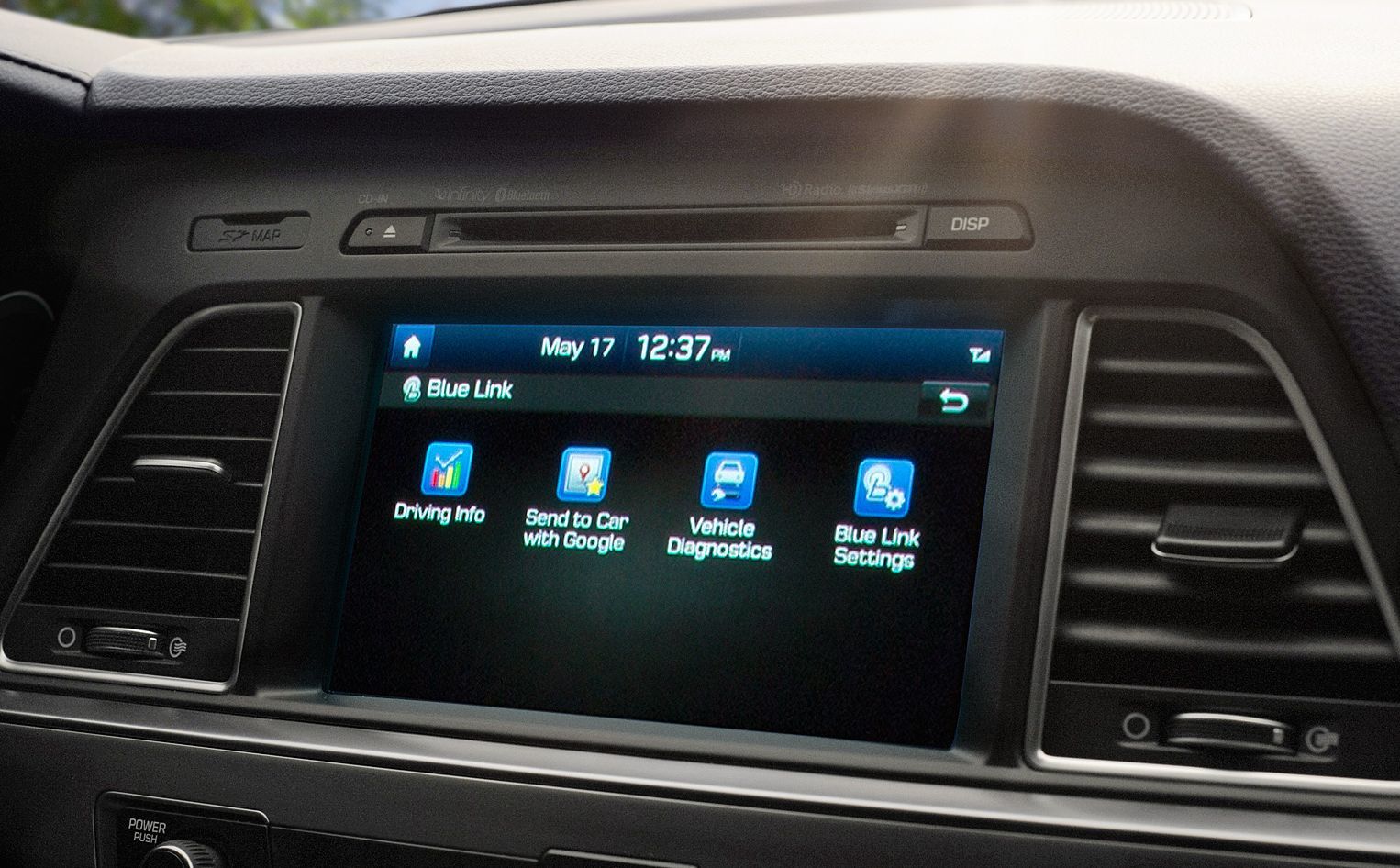 2016 Sonata with Touchscreen and Voice-Activation 