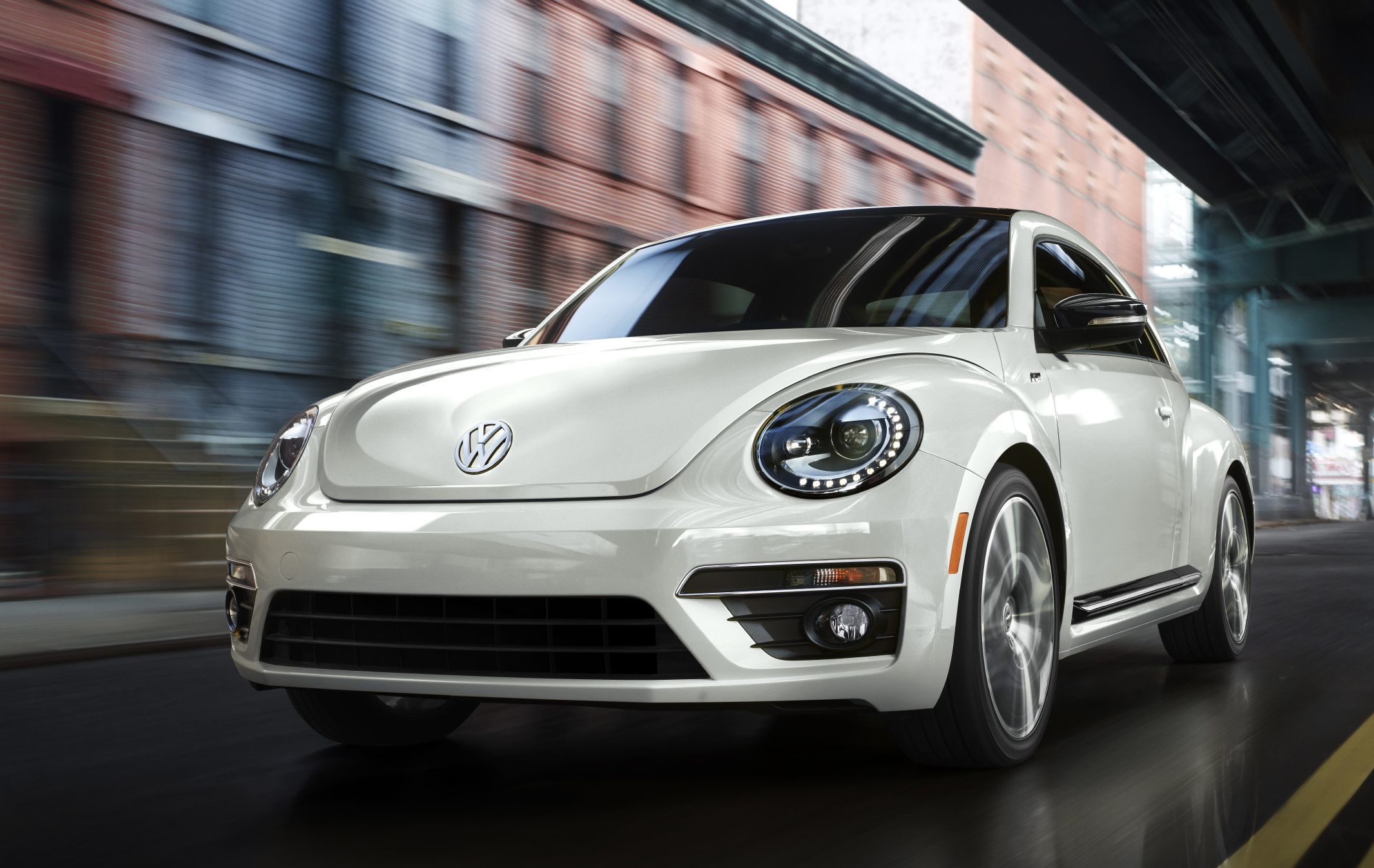 2016 VW Beetle vs 2016 Kia Soul near Frederick, MD - Pohanka Volkswagen