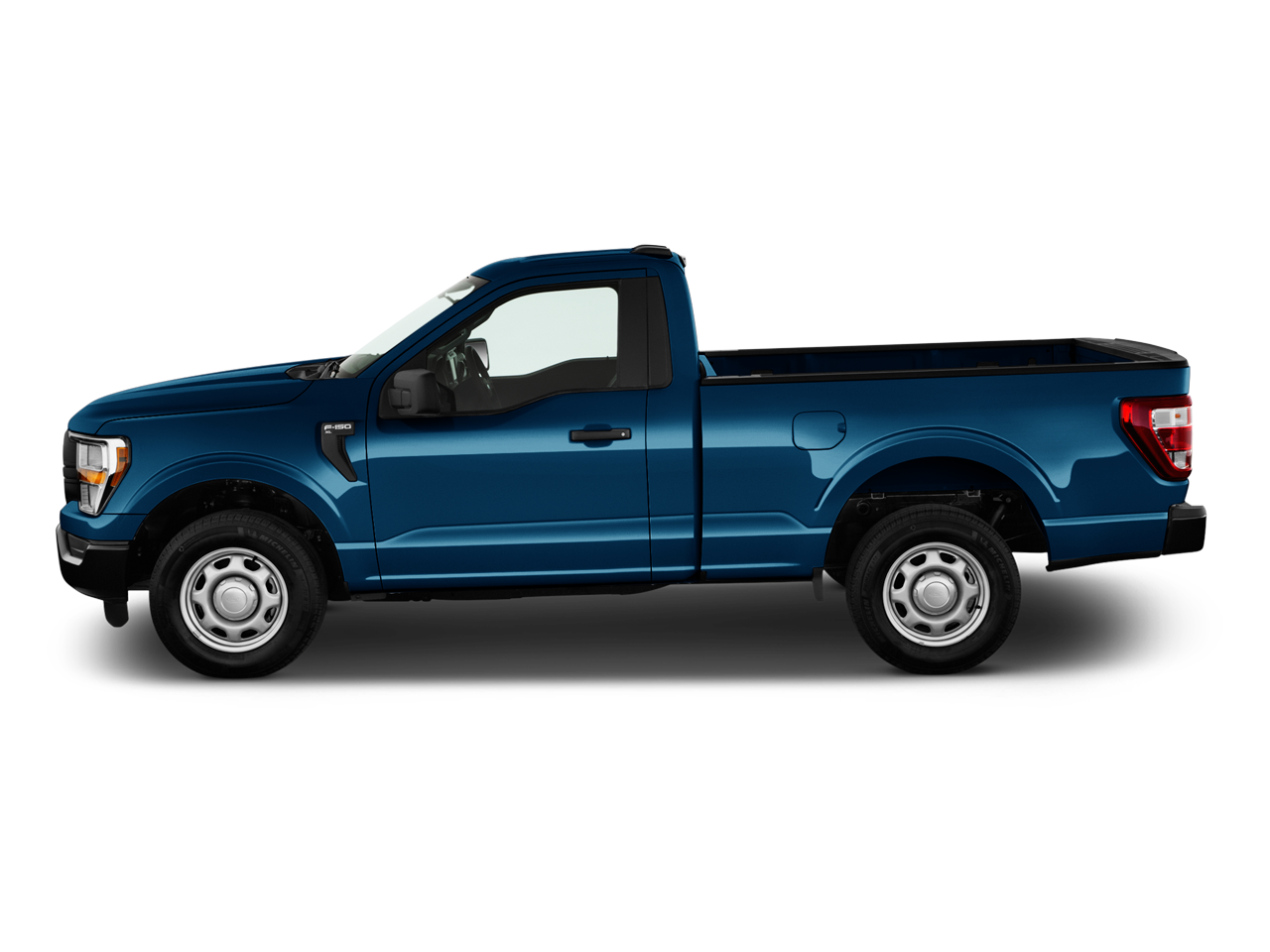 2022 Ford F-150 XL photo 2