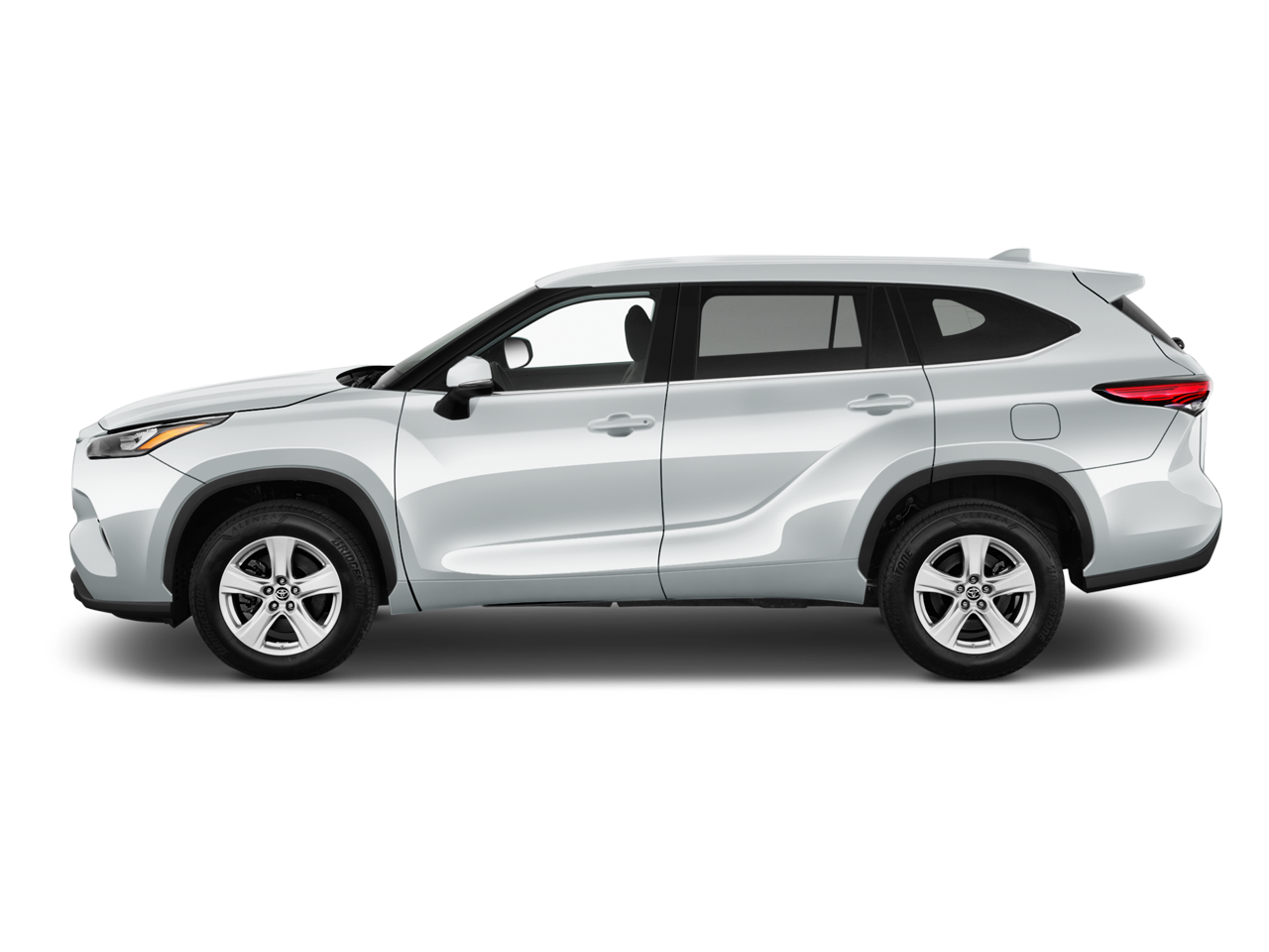2023 Toyota Highlander LE photo 4