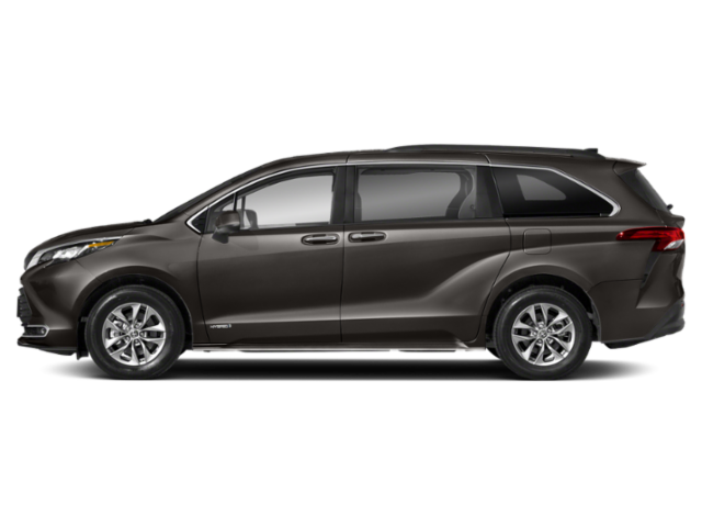 2024 Toyota Sienna XLE photo 2
