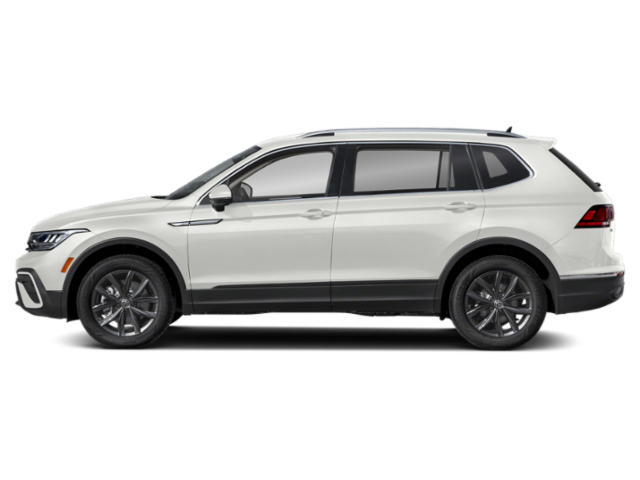 2024 Volkswagen Tiguan SE Wolfsburg Edition photo 2
